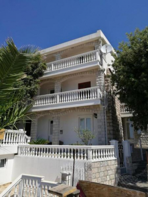 Apartmani Lukšić
